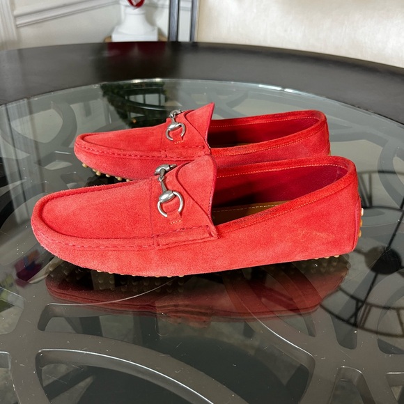 GUCCI Red Sue Horsebit Drivers Mens size 9.5 - Picture 2 of 7